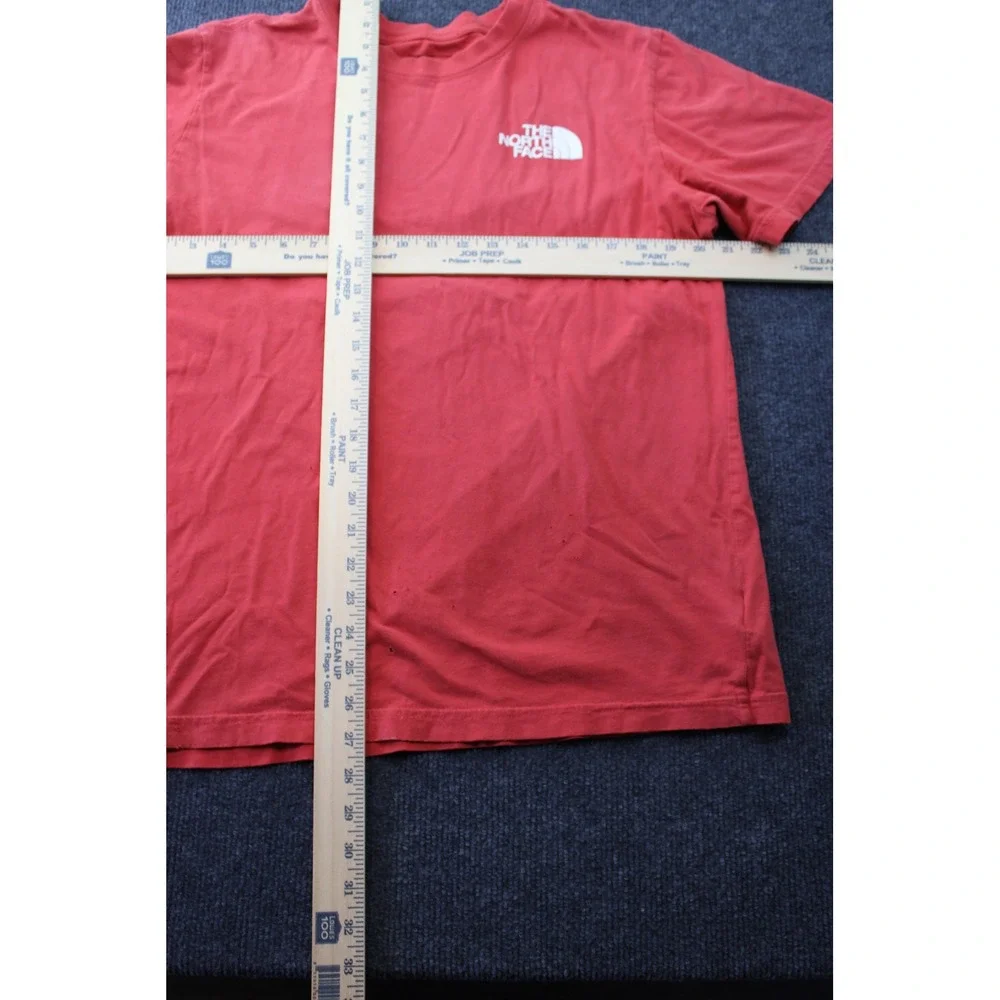 The North Face Mens Large Red Short Sleeve Logo Graphic T-Shirt Distressed